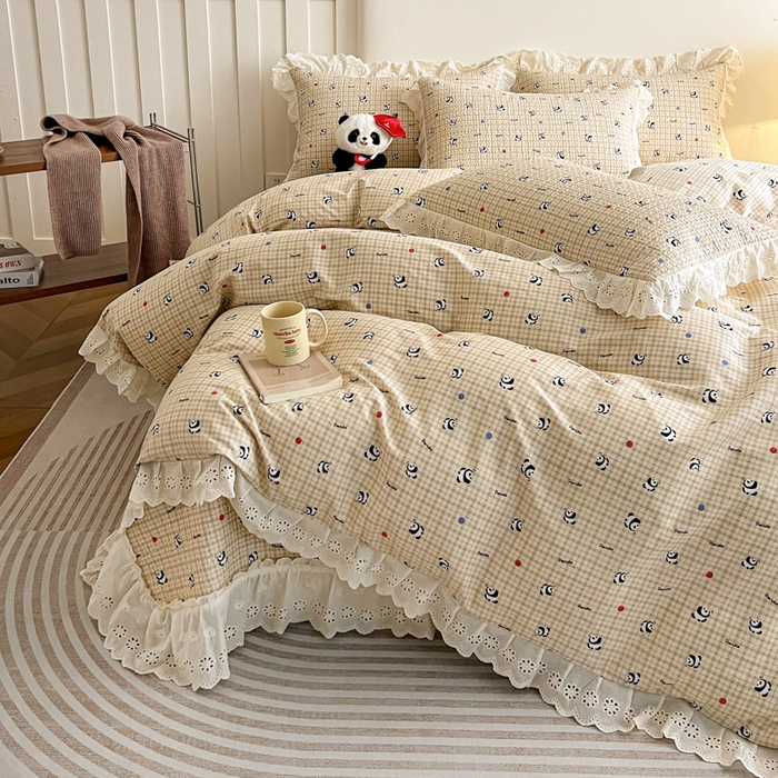 91家纺网 家纺一手货源 找家纺 羽爱家纺 2026新款全棉水洗韩版花边床盖四件套 熊猫福福