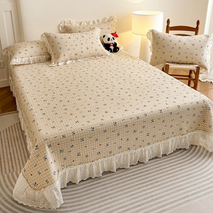 91家纺网 家纺一手货源 找家纺 羽爱家纺 2026新款全棉水洗韩版花边床盖四件套 熊猫福福