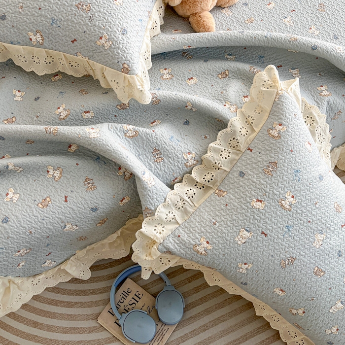 91家纺网 家纺一手货源 找家纺 羽爱家纺 2026新款全棉水洗韩版花边床盖四件套 月光摇篮