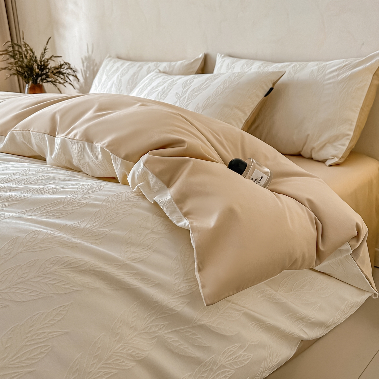 91家纺网 家纺一手货源 找家纺 （总）拼社家纺 2026新款A类全棉亮面提花四件套厚织浮雕提花全棉四件套（独家专版花型）