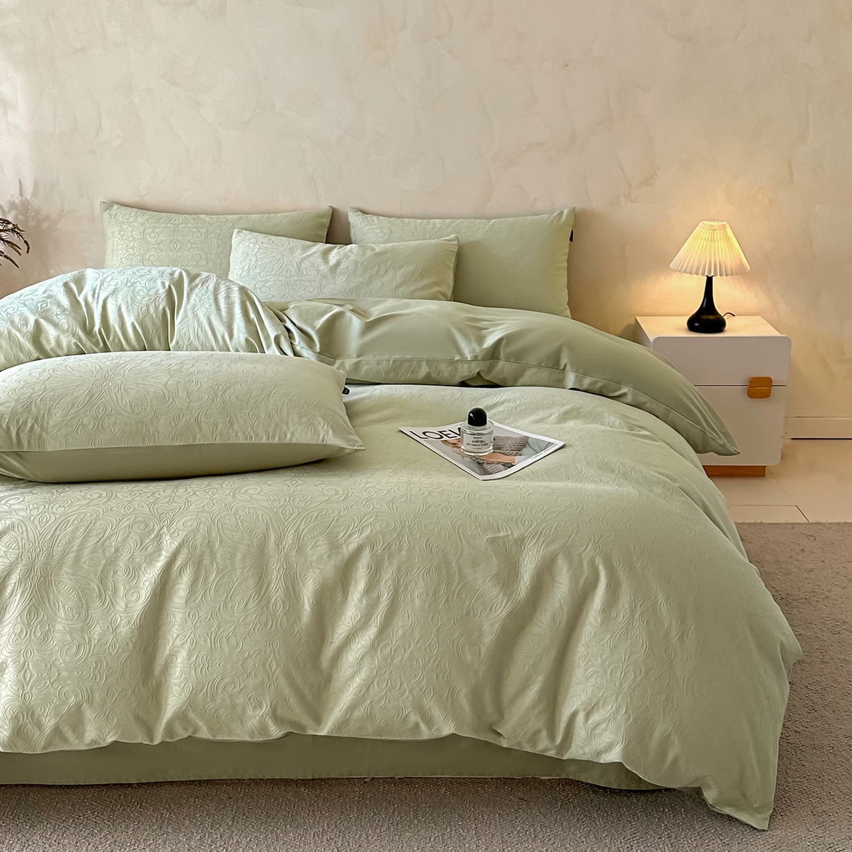 91家纺网 家纺一手货源 找家纺 拼社家纺 2026新款A类全棉亮面提花四件套厚织浮雕提花全棉四件套（独家专版花型） 蝶梦-绿