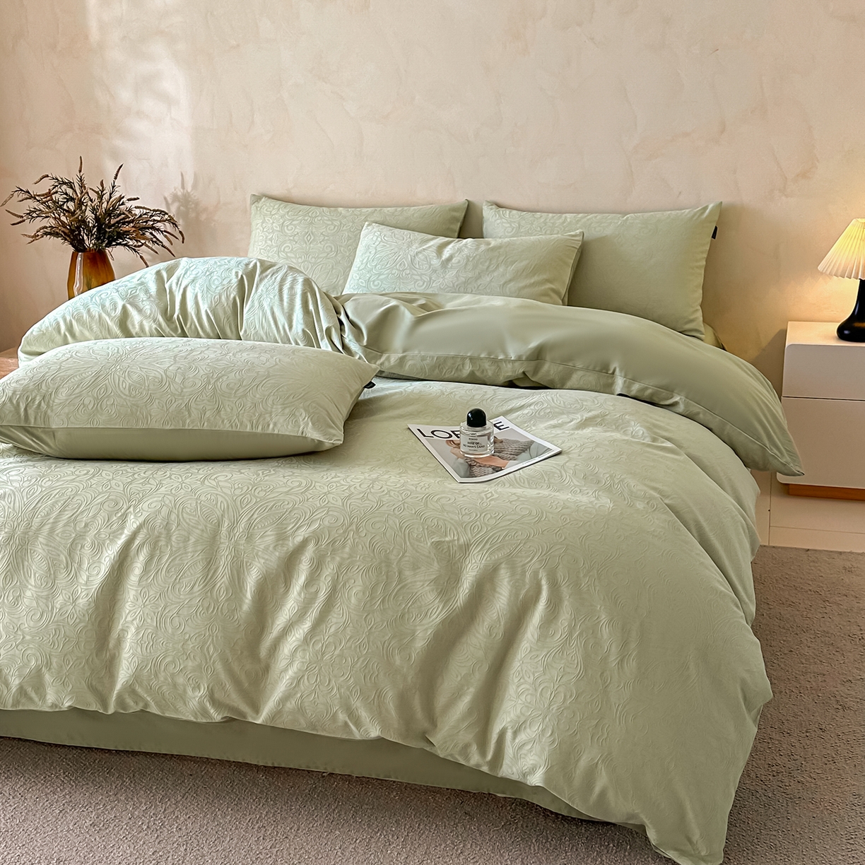 91家纺网 家纺一手货源 找家纺 拼社家纺 2026新款A类全棉亮面提花四件套厚织浮雕提花全棉四件套（独家专版花型） 蝶梦-绿