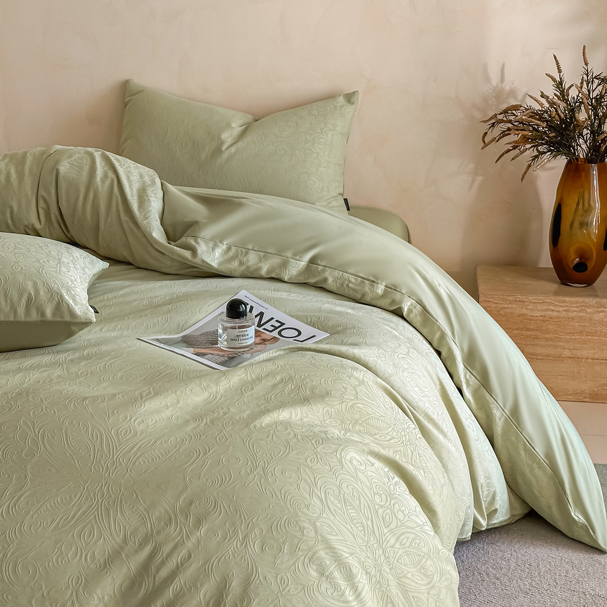 91家纺网 家纺一手货源 找家纺 拼社家纺 2026新款A类全棉亮面提花四件套厚织浮雕提花全棉四件套（独家专版花型） 蝶梦-绿