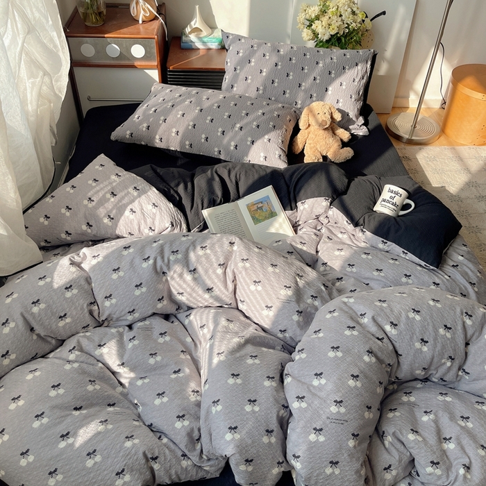 91家纺网 家纺一手货源 找家纺 （总）贝扬思家纺 2026新款高品质A类泡芙纱普通款四件套-110g-(软软糯糯小红书推荐~)