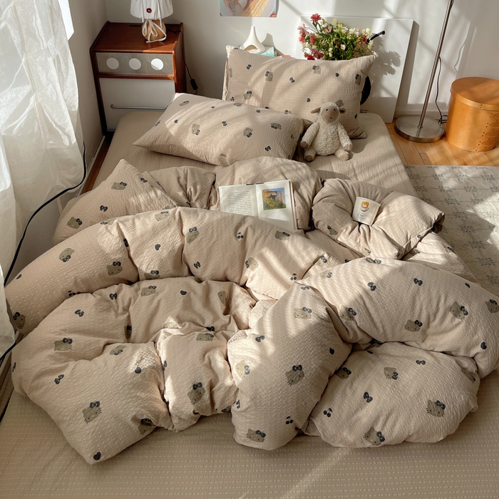 91家纺网 家纺一手货源 找家纺 （总）贝扬思家纺 2026新款高品质A类泡芙纱普通款四件套-110g-(软软糯糯小红书推荐~)