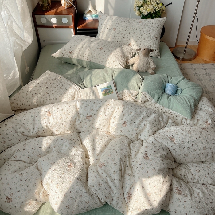 91家纺网 家纺一手货源 找家纺 （总）贝扬思家纺 2026新款高品质A类泡芙纱普通款四件套-110g-(软软糯糯小红书推荐~)