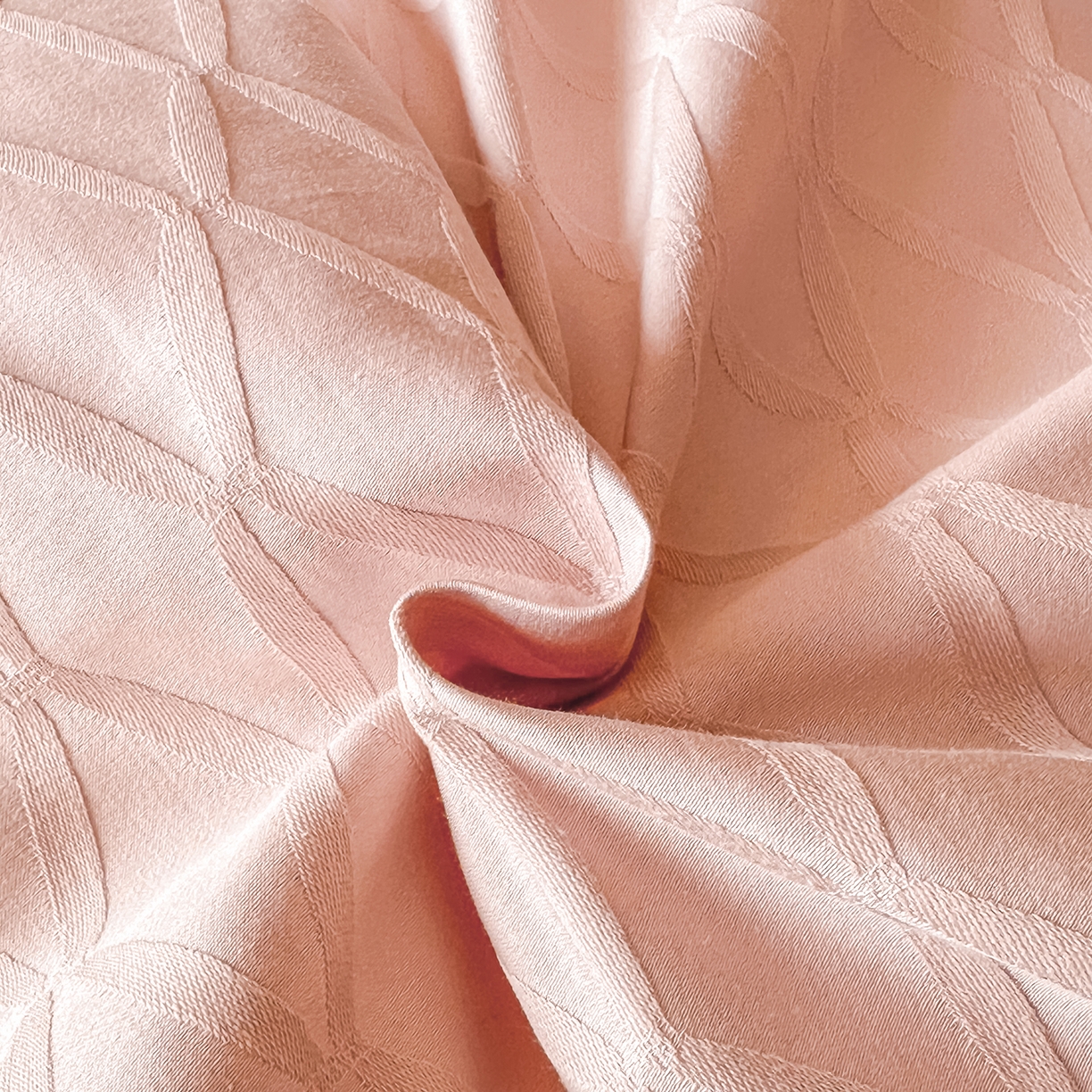 91家纺网 家纺一手货源 找家纺 拼社家纺 2026新款A类全棉亮面提花四件套厚织浮雕提花全棉四件套（独家专版花型） 伦萨-粉