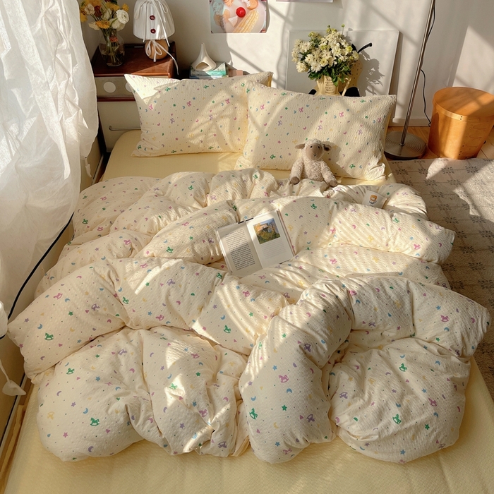 91家纺网 家纺一手货源 找家纺 （总）贝扬思家纺 2026新款高品质A类泡芙纱普通款四件套-110g-(软软糯糯小红书推荐~)