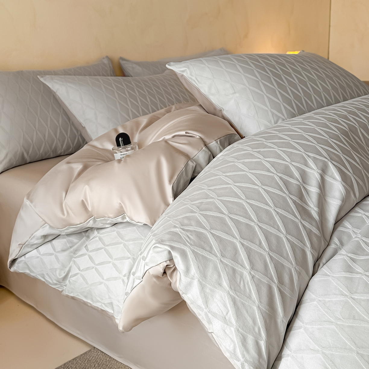 拼社家纺 2026新款A类全棉亮面提花四件套厚织浮雕提花全棉四件套（独家专版花型） 伦萨-灰