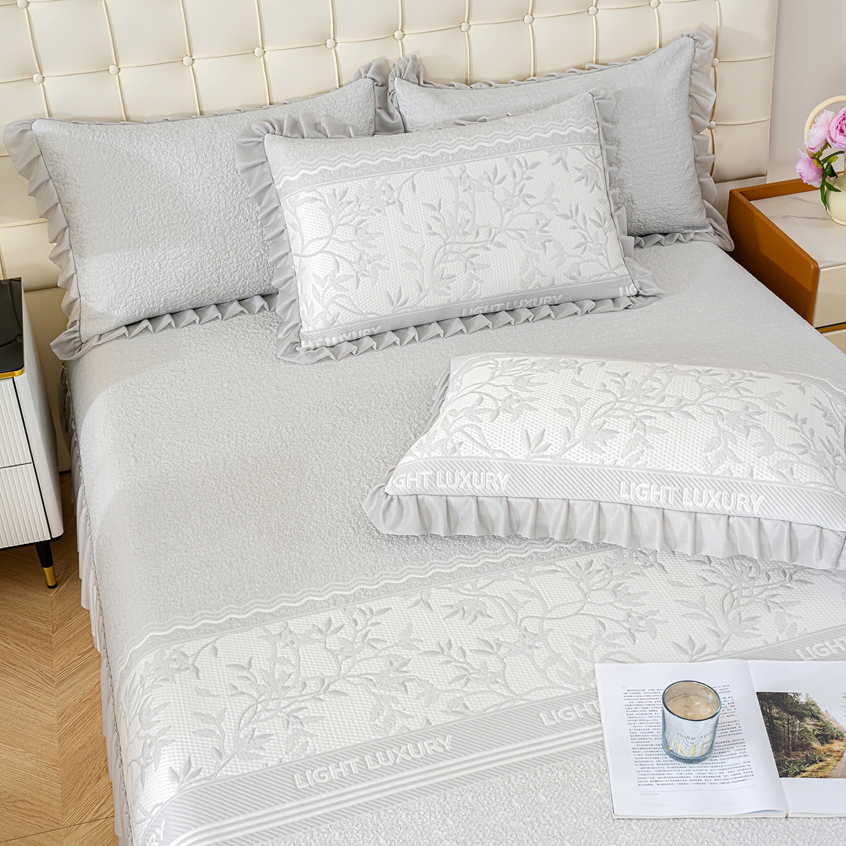 91家纺网 家纺一手货源 找家纺 冬然家纺 2026新款【清凉一夏系列】冰豆豆凉席床裙款 清凉一夏-灰