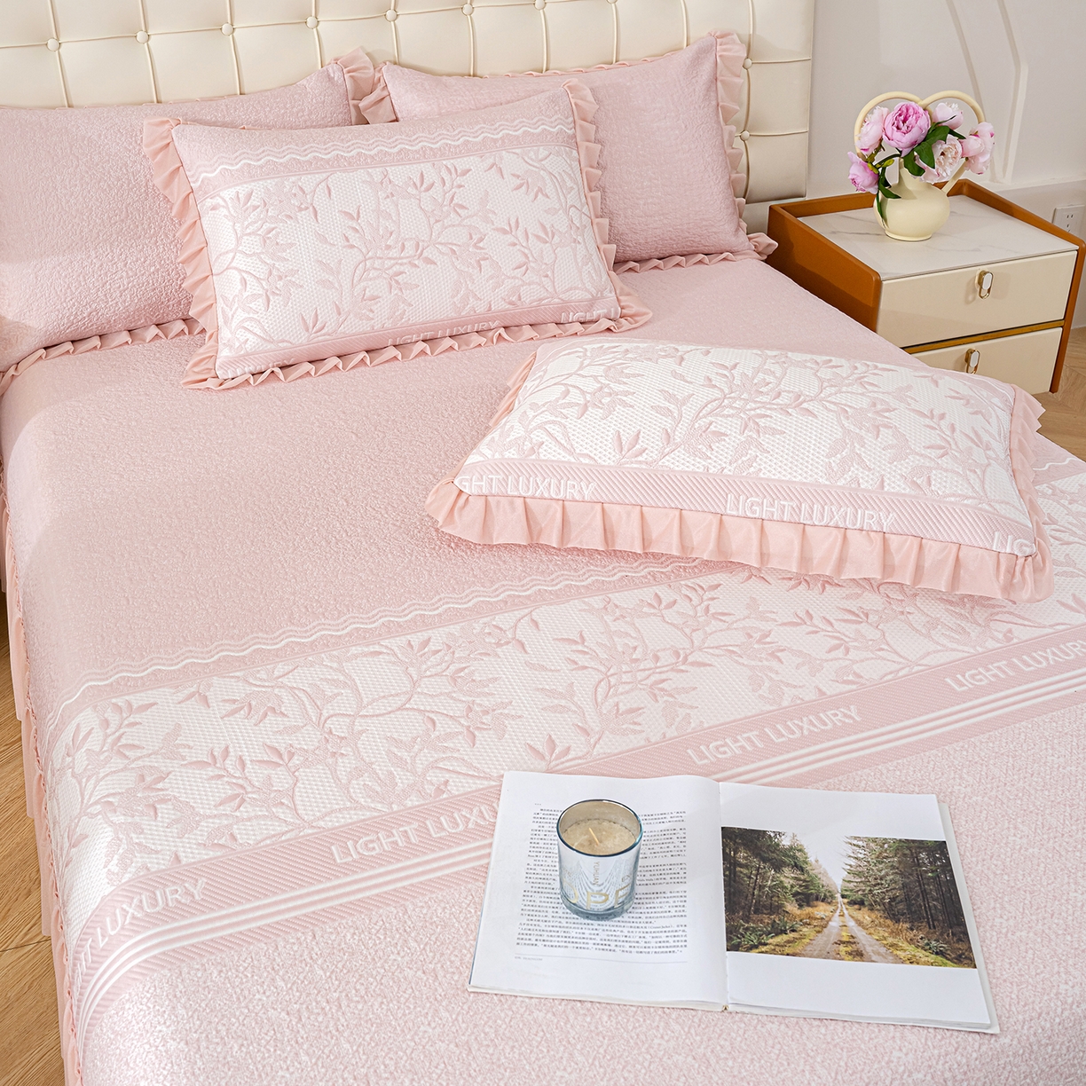 91家纺网 家纺一手货源 找家纺 冬然家纺 2026新款【清凉一夏系列】冰豆豆凉席床裙款 清凉一夏-粉