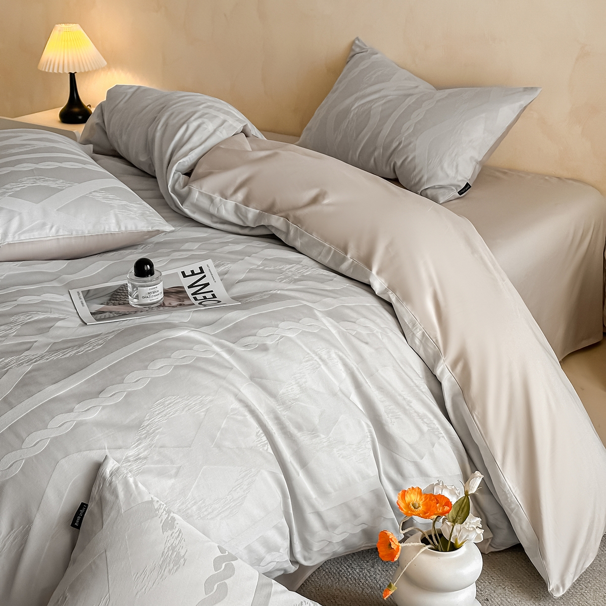 91家纺网 家纺一手货源 找家纺 拼社家纺 2026新款A类全棉亮面提花四件套厚织浮雕提花全棉四件套（独家专版花型） 棉颂-灰