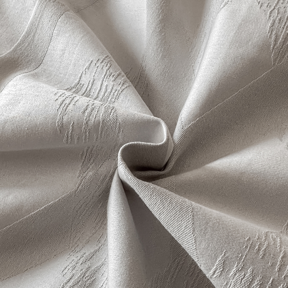 91家纺网 家纺一手货源 找家纺 拼社家纺 2026新款A类全棉亮面提花四件套厚织浮雕提花全棉四件套（独家专版花型） 棉颂-灰