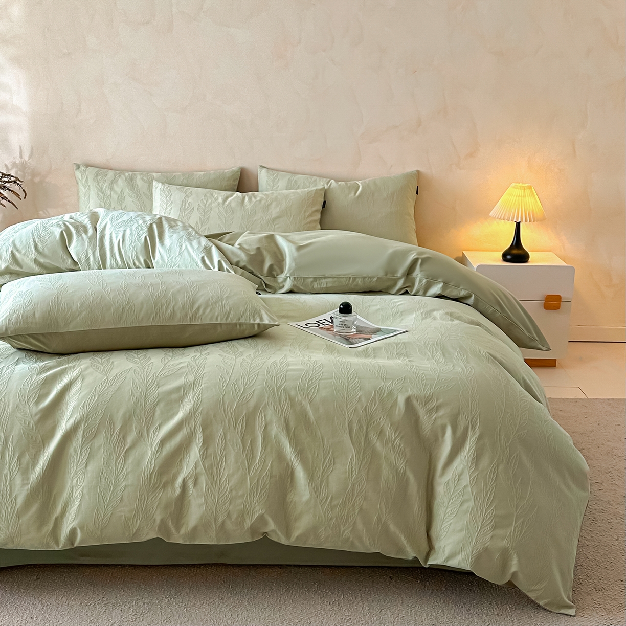 91家纺网 家纺一手货源 找家纺 拼社家纺 2026新款A类全棉亮面提花四件套厚织浮雕提花全棉四件套（独家专版花型） 沐叶清风-绿