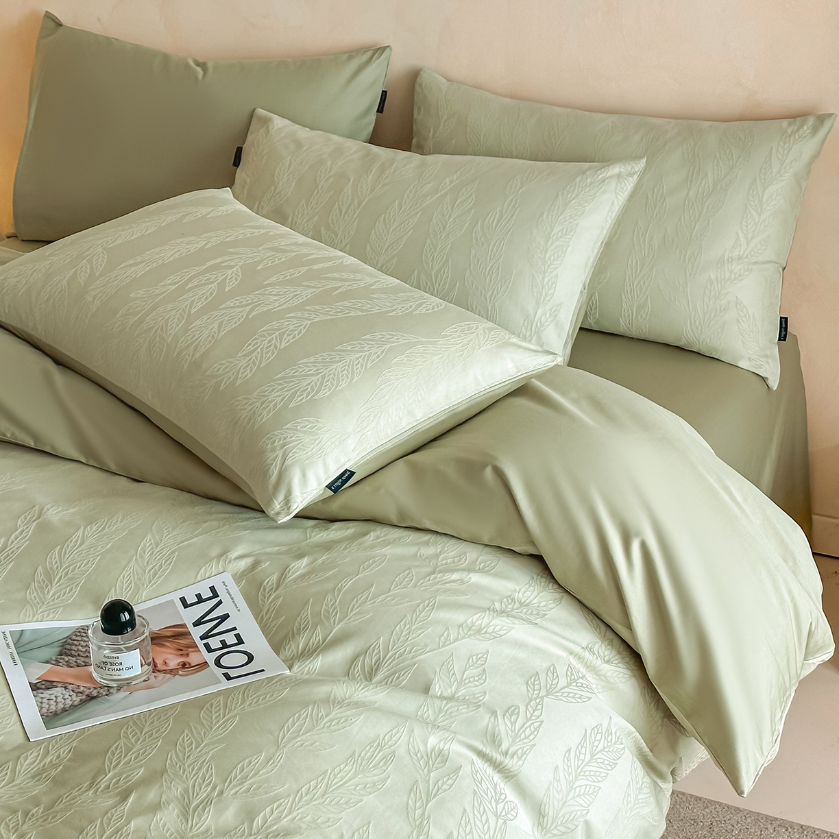 91家纺网 家纺一手货源 找家纺 拼社家纺 2026新款A类全棉亮面提花四件套厚织浮雕提花全棉四件套（独家专版花型） 沐叶清风-绿