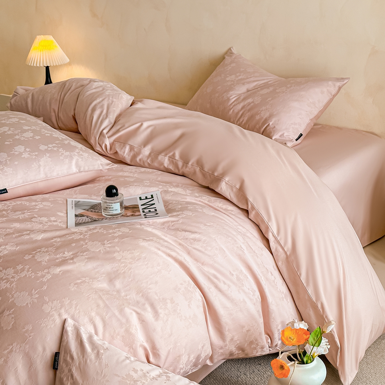 91家纺网 家纺一手货源 找家纺 拼社家纺 2026新款A类全棉亮面提花四件套厚织浮雕提花全棉四件套（独家专版花型） 晓作-粉