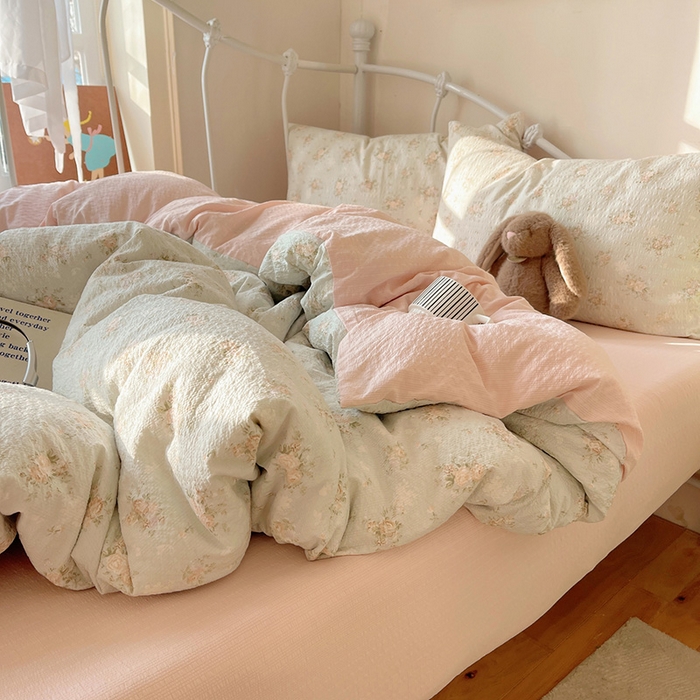 91家纺网 家纺一手货源 找家纺 贝扬思家纺 2026新款高品质A类泡芙纱普通款四件套-110g-(软软糯糯小红书推荐~) 柔诗意