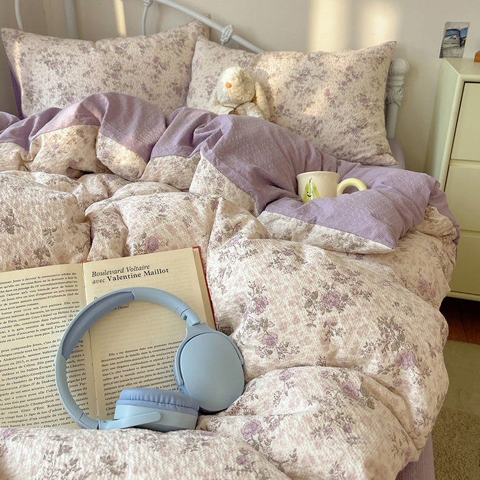 91家纺网 家纺一手货源 找家纺 贝扬思家纺 2026新款高品质A类泡芙纱普通款四件套-110g-(软软糯糯小红书推荐~) 柔紫碎花屿