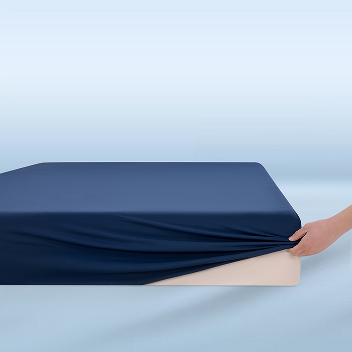 91家纺网 家纺一手货源 找家纺 三盛源 2026新款锦氨凉感床笠单件夏季冰丝床垫套床罩席梦思保护罩凉感丝滑 深邃蓝