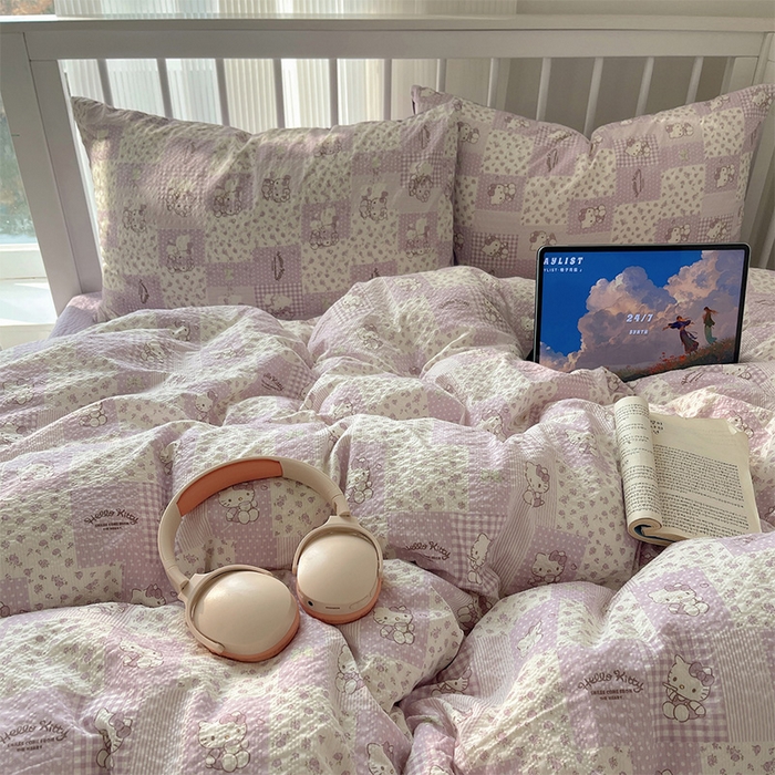 91家纺网 家纺一手货源 找家纺 贝扬思家纺 2026新款高品质A类泡芙纱普通款四件套-110g-(软软糯糯小红书推荐~) 软紫格猫