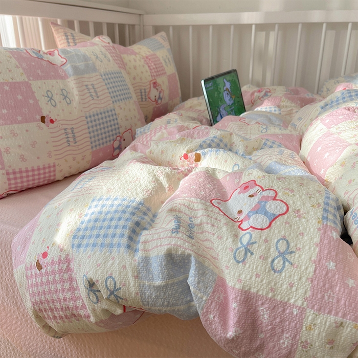 91家纺网 家纺一手货源 找家纺 贝扬思家纺 2026新款高品质A类泡芙纱普通款四件套-110g-(软软糯糯小红书推荐~) 甜喵块块