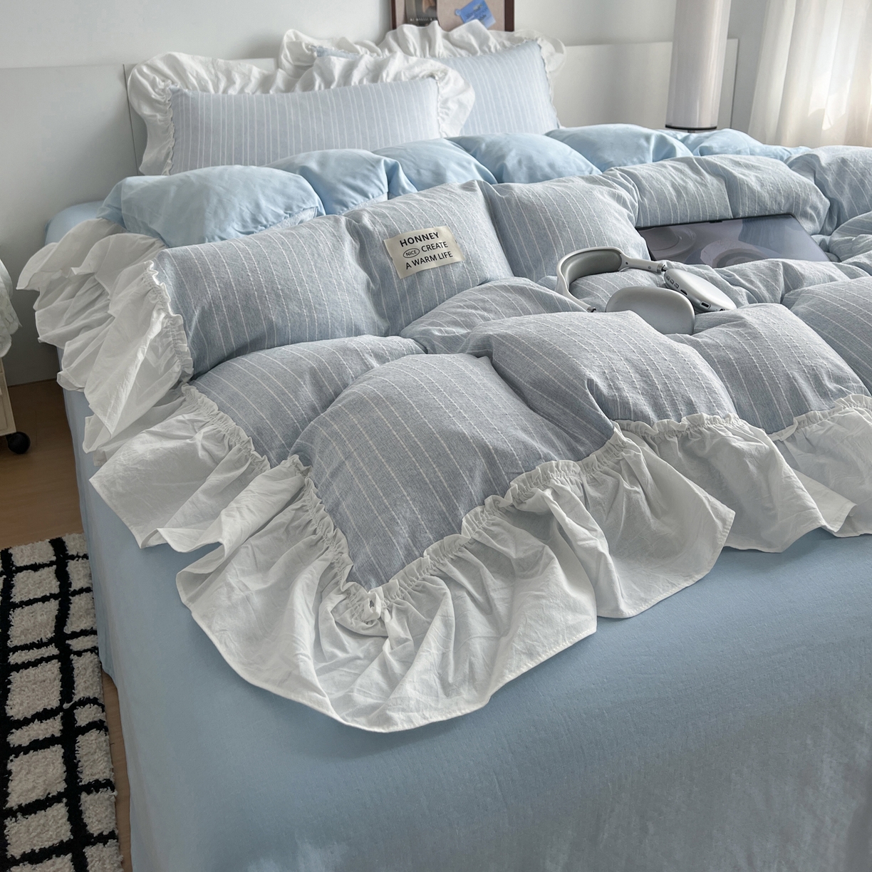 91家纺网 家纺一手货源 找家纺 （总）晨曦家纺 2026新款荷叶花边泡芙纱提花四件套可水洗棉四件套少女风