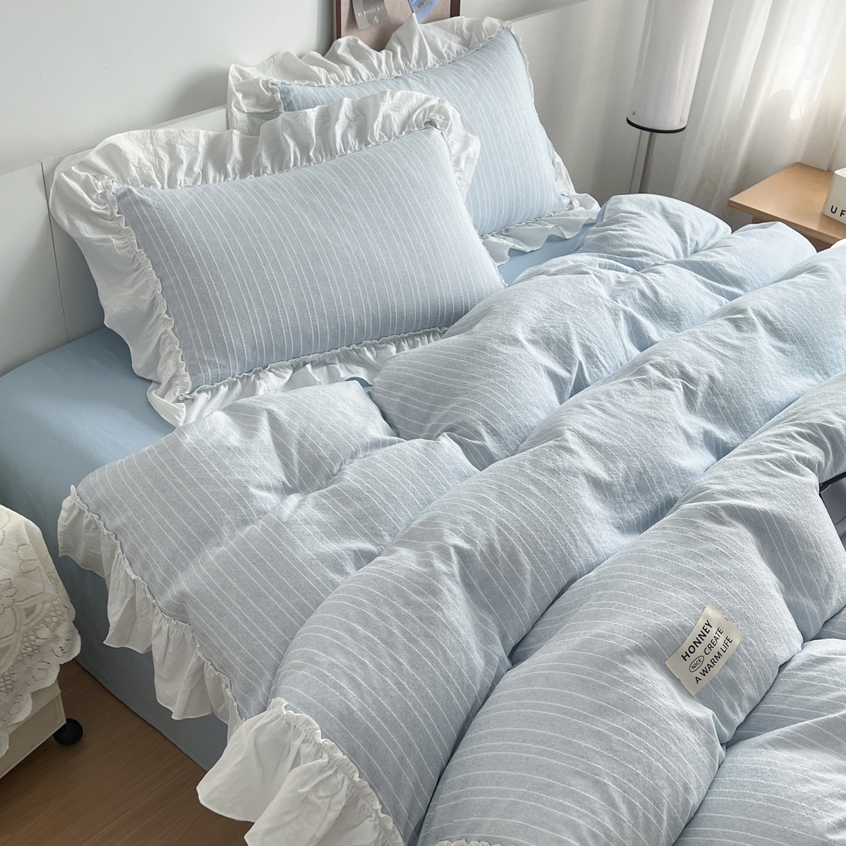 91家纺网 家纺一手货源 找家纺 （总）晨曦家纺 2026新款荷叶花边泡芙纱提花四件套可水洗棉四件套少女风