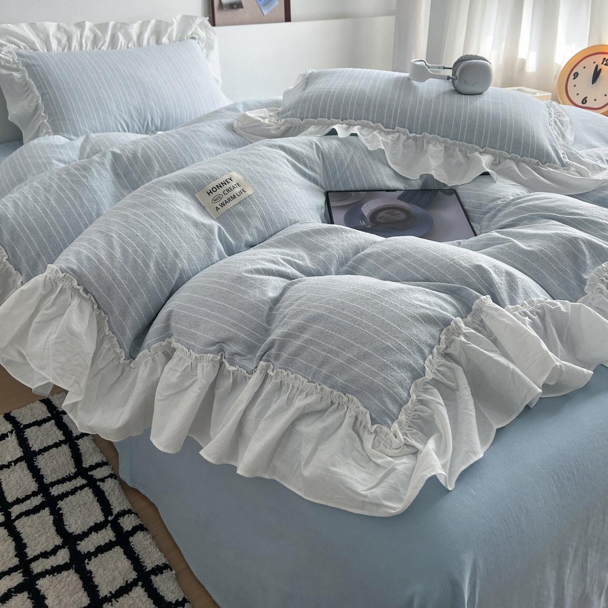 91家纺网 家纺一手货源 找家纺 （总）晨曦家纺 2026新款荷叶花边泡芙纱提花四件套可水洗棉四件套少女风