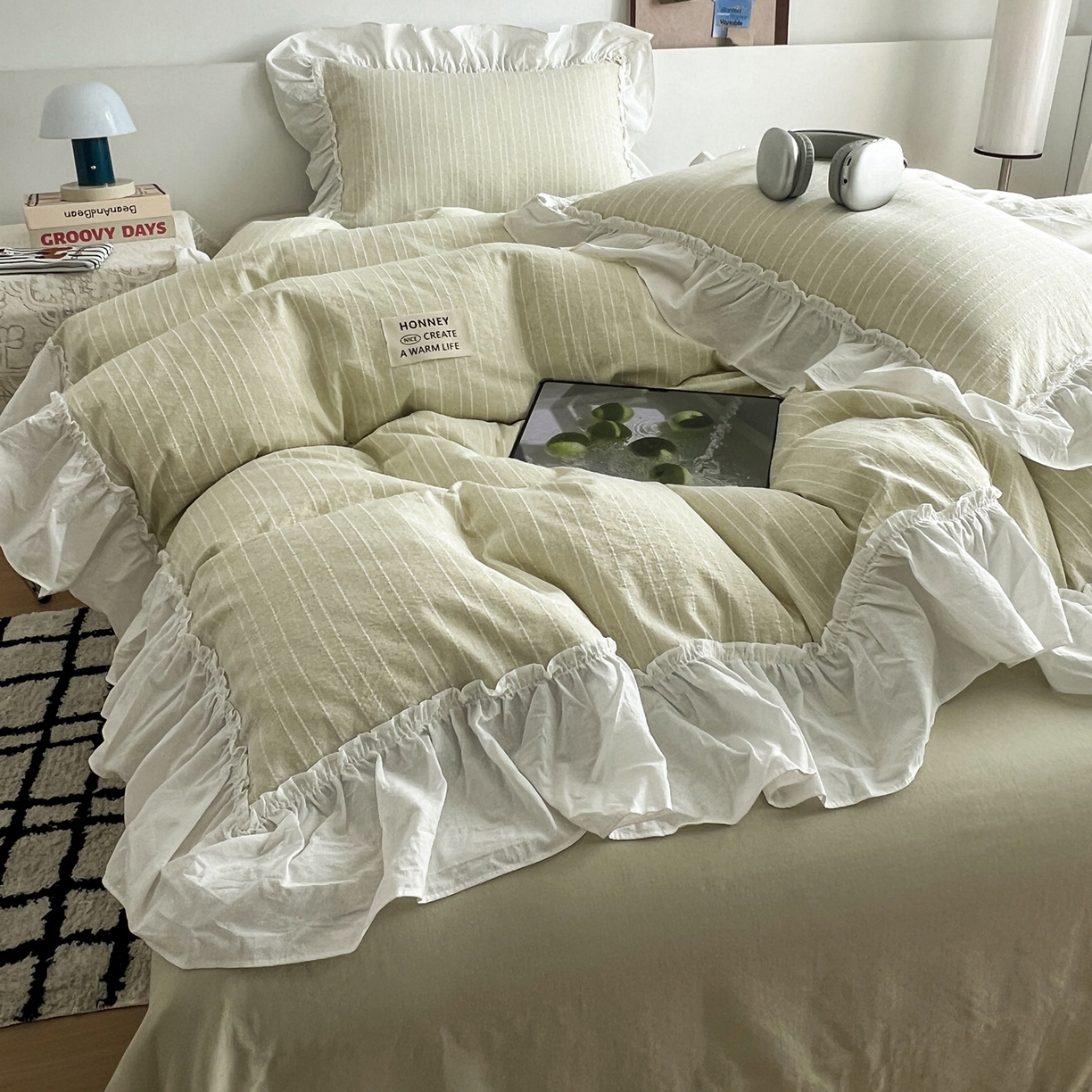 91家纺网 家纺一手货源 找家纺 晨曦家纺 2026新款荷叶花边泡芙纱提花四件套可水洗棉四件套少女风 抹茶奶绿