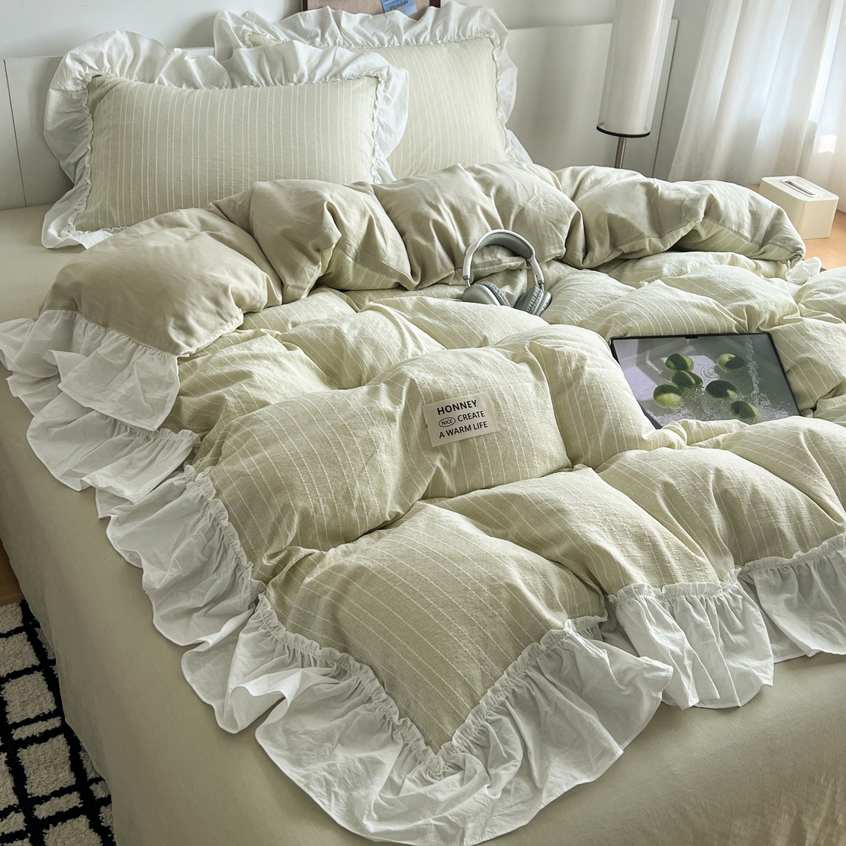 91家纺网 家纺一手货源 找家纺 晨曦家纺 2026新款荷叶花边泡芙纱提花四件套可水洗棉四件套少女风 抹茶奶绿