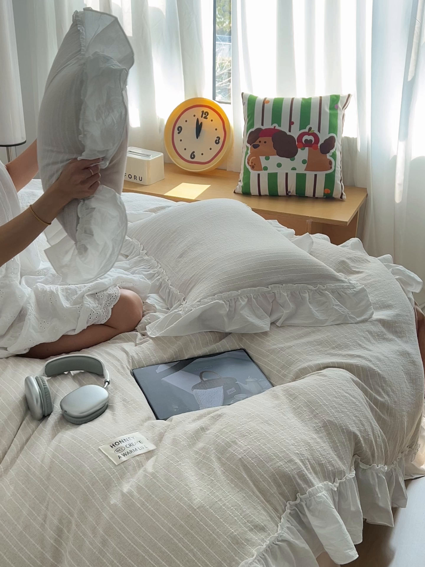 91家纺网 家纺一手货源 找家纺 晨曦家纺 2026新款荷叶花边泡芙纱提花四件套可水洗棉四件套少女风 焦糖奶芙