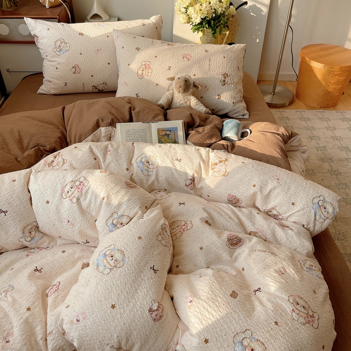 91家纺网 家纺一手货源 找家纺 贝扬思家纺 2026新款高品质A类泡芙纱普通款四件套-110g-(软软糯糯小红书推荐~) 甜品萌狗