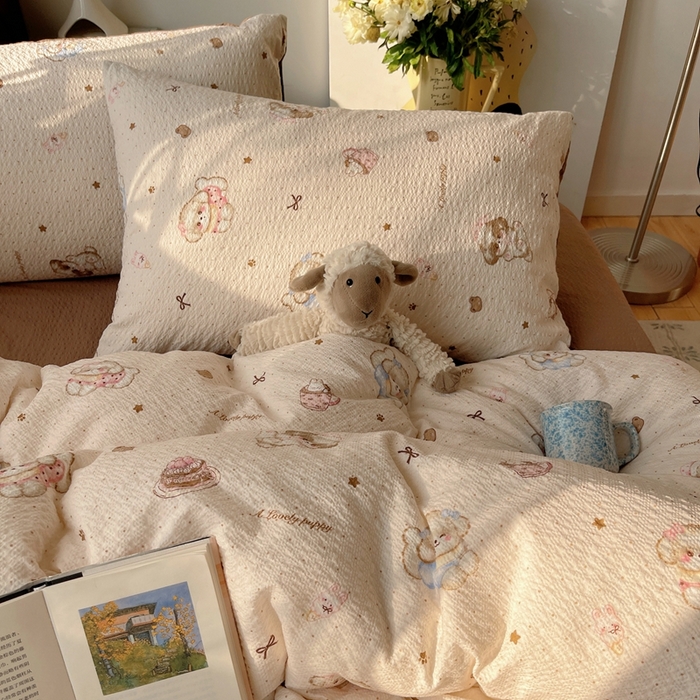 91家纺网 家纺一手货源 找家纺 贝扬思家纺 2026新款高品质A类泡芙纱普通款四件套-110g-(软软糯糯小红书推荐~) 甜品萌狗