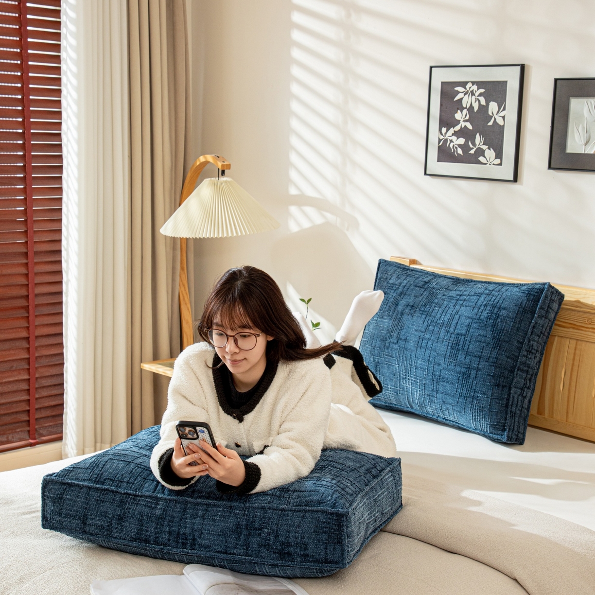 91家纺网 家纺一手货源 找家纺 （总）沐沐家纺 2026新款葵花绒立体面包枕靠背靠垫