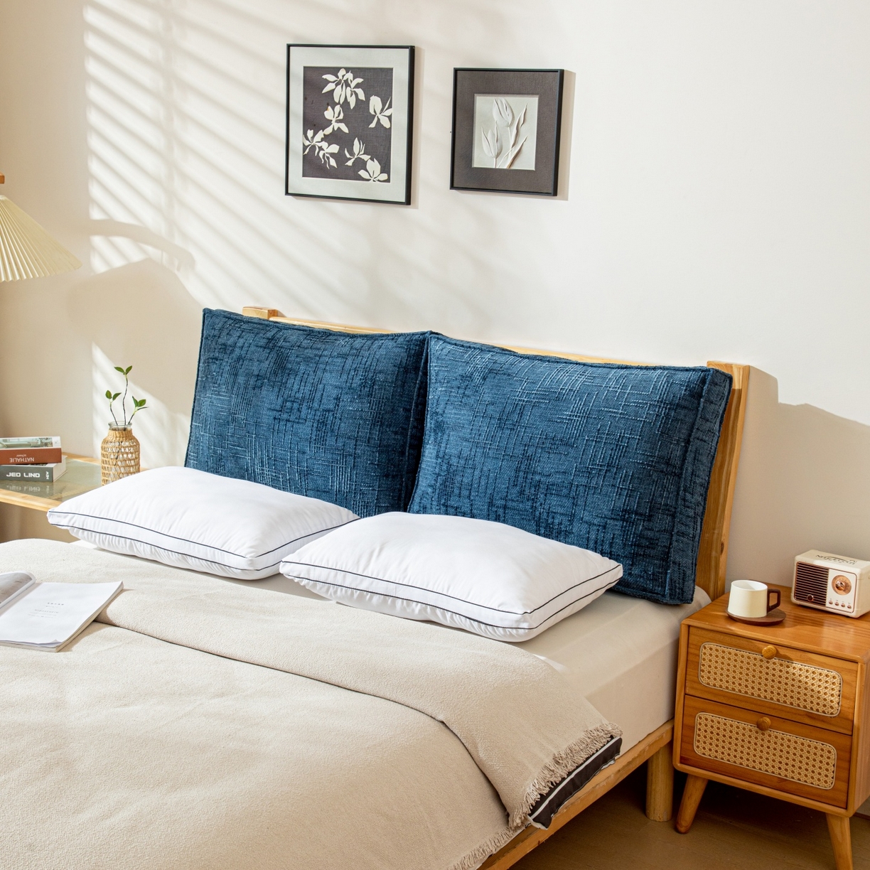 91家纺网 家纺一手货源 找家纺 沐沐家纺 2026新款葵花绒立体面包枕靠背靠垫 孔雀蓝