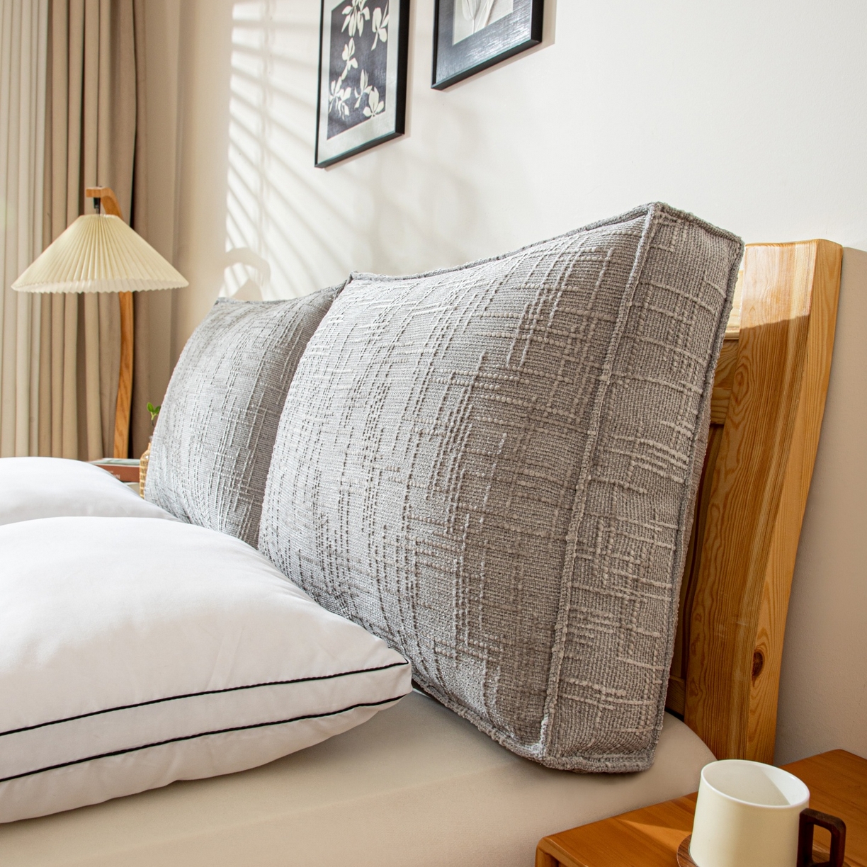 91家纺网 家纺一手货源 找家纺 沐沐家纺 2026新款葵花绒立体面包枕靠背靠垫 浅灰