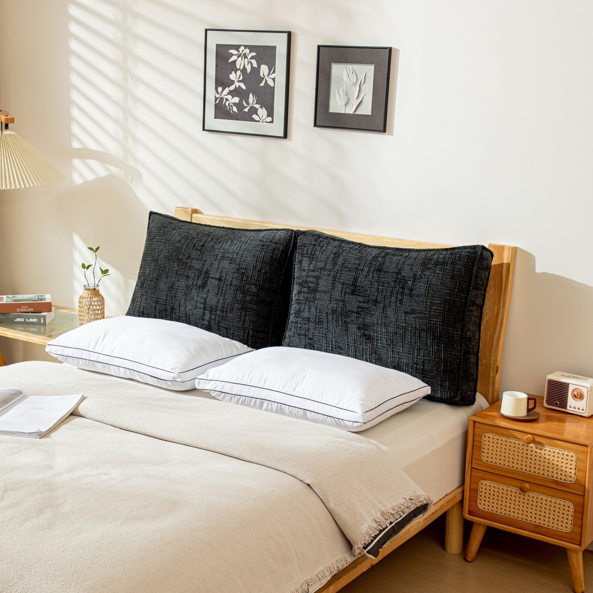 91家纺网 家纺一手货源 找家纺 沐沐家纺 2026新款葵花绒立体面包枕靠背靠垫 黑色