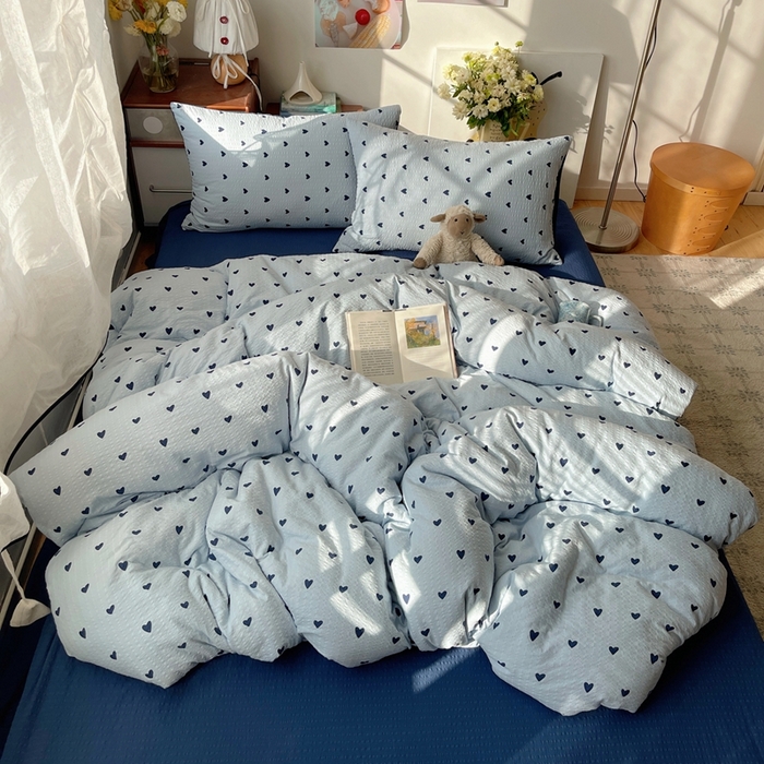 贝扬思家纺 2026新款高品质A类泡芙纱普通款四件套-110g-(软软糯糯小红书推荐~) 甜心蓝絮