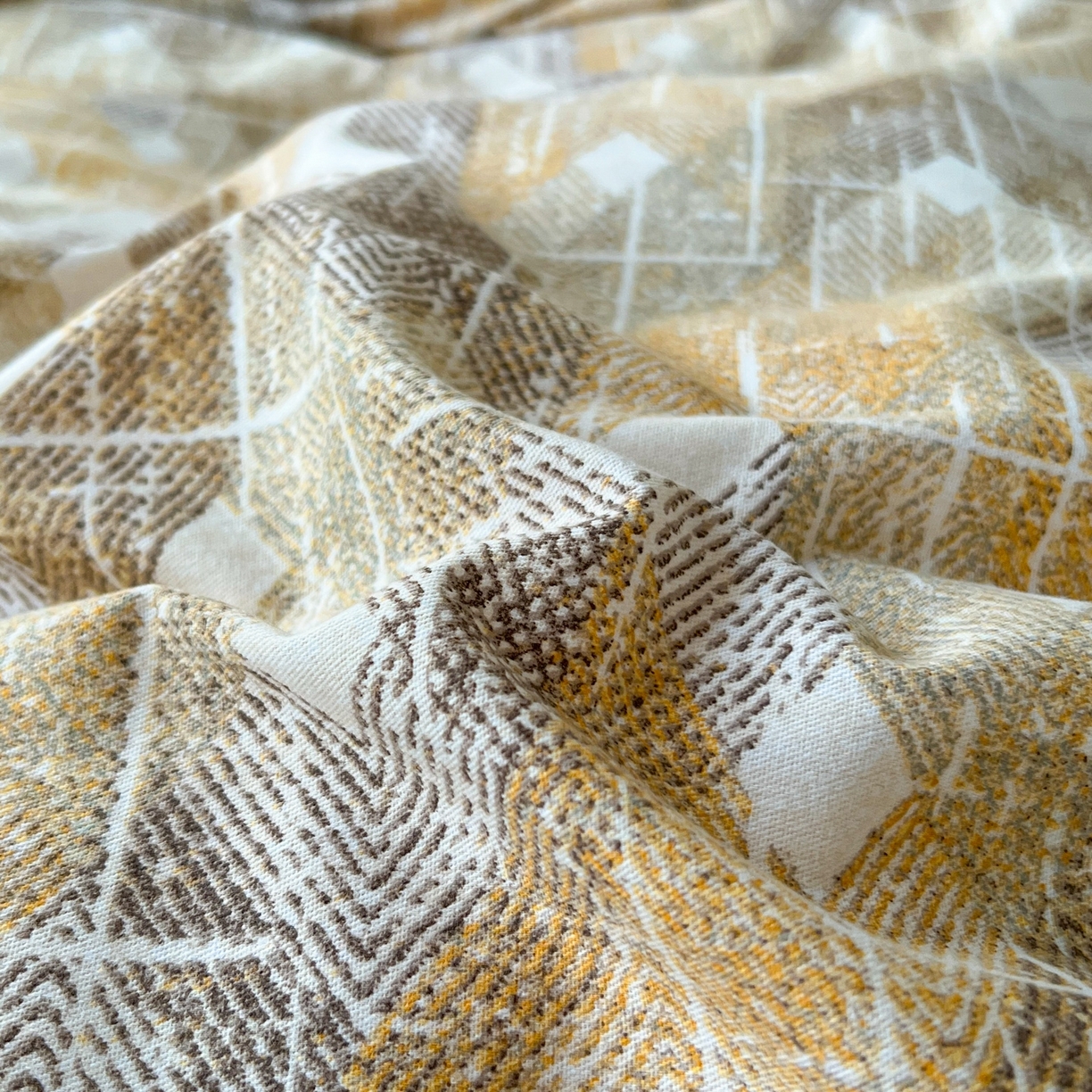 91家纺网 家纺一手货源 找家纺 简约家纺 2025新款全棉磨毛印花单品床单 妮可-咖