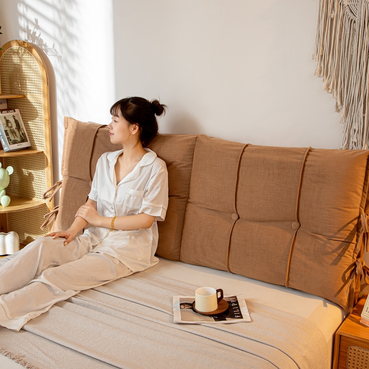 91家纺网 家纺一手货源 找家纺 沐沐家纺 2026新款外贸内销跨境电商德芙绒靠背 咖色