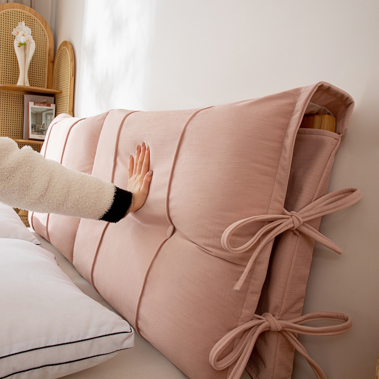 91家纺网 家纺一手货源 找家纺 沐沐家纺 2026新款外贸内销跨境电商德芙绒靠背 胭脂粉