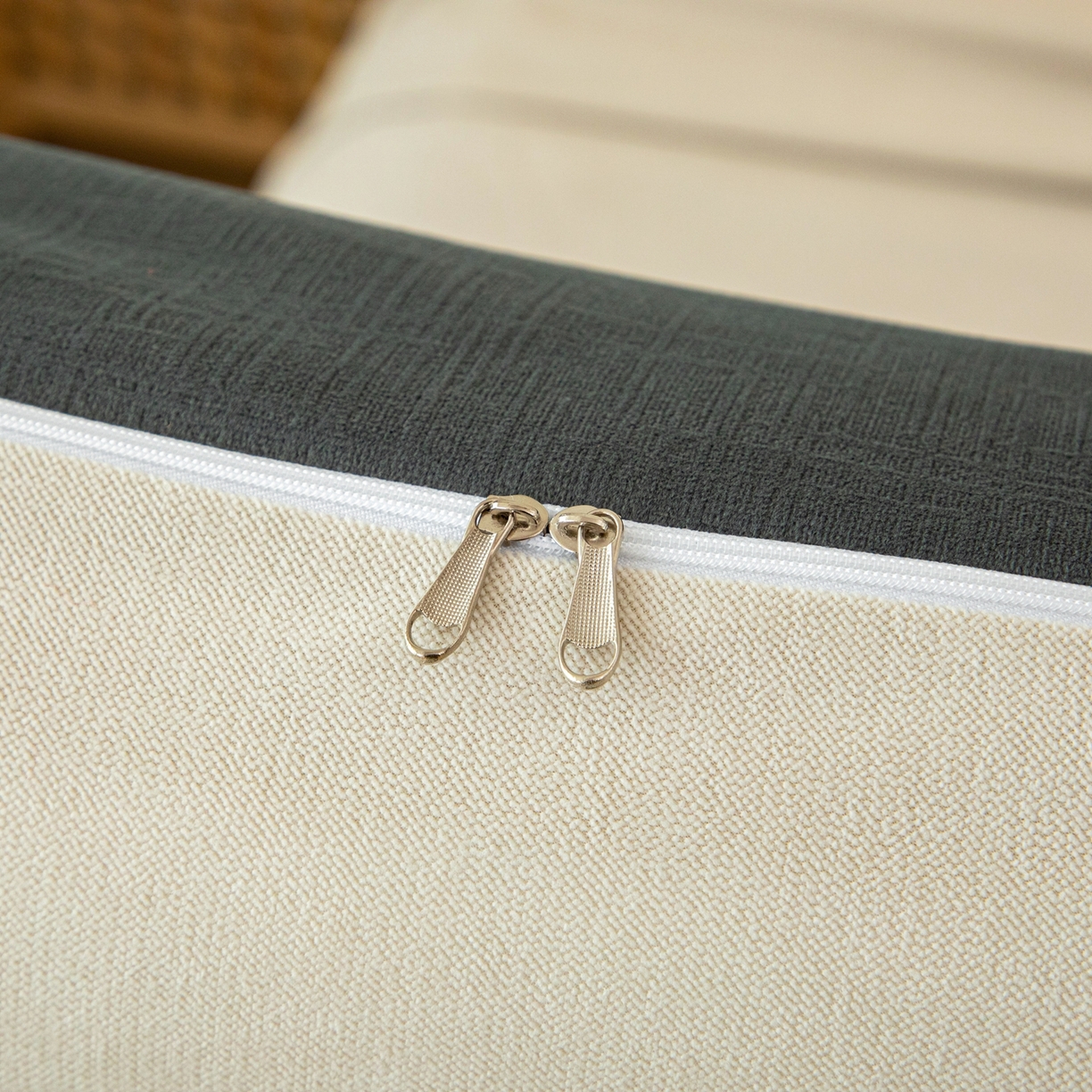 91家纺网 家纺一手货源 找家纺 沐沐家纺 2026新款外贸内销跨境电商德芙绒靠背 深灰