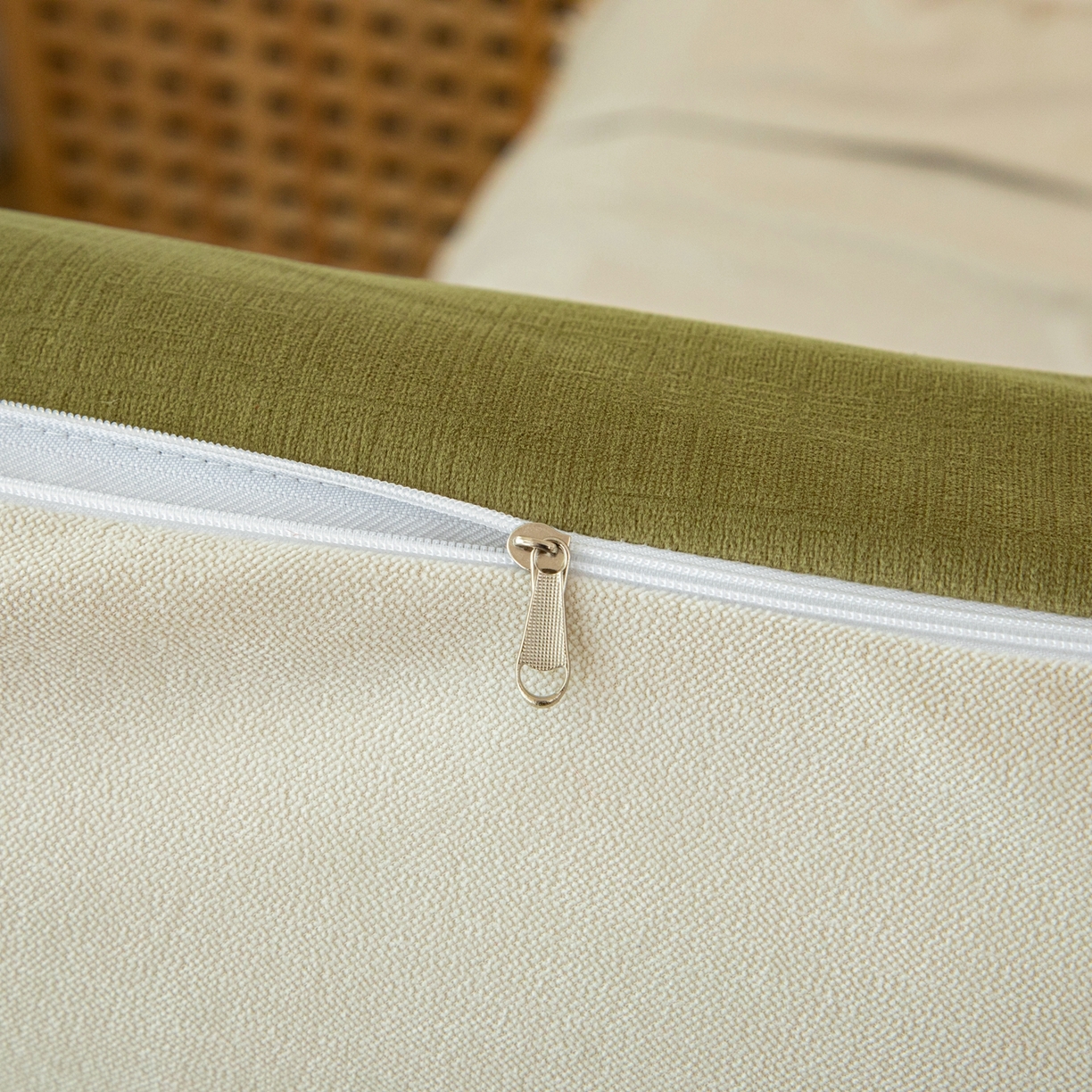 91家纺网 家纺一手货源 找家纺 沐沐家纺 2026新款外贸内销跨境电商德芙绒靠背 绿色