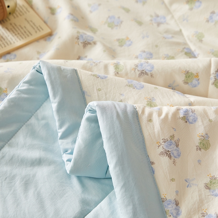 91家纺网 家纺一手货源 找家纺 （总）海洋家纺 2026新款100%新疆棉花印花夏被亲肤仿棉夏凉被纯手包边空调被薄被子 