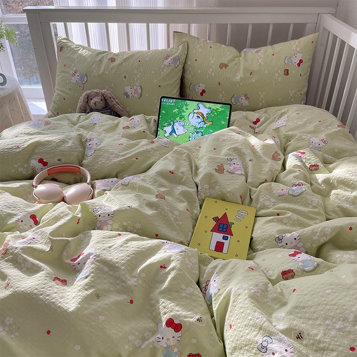 91家纺网 家纺一手货源 找家纺 贝扬思家纺 2026新款高品质A类泡芙纱普通款四件套-110g-(软软糯糯小红书推荐~) 小猫拉车