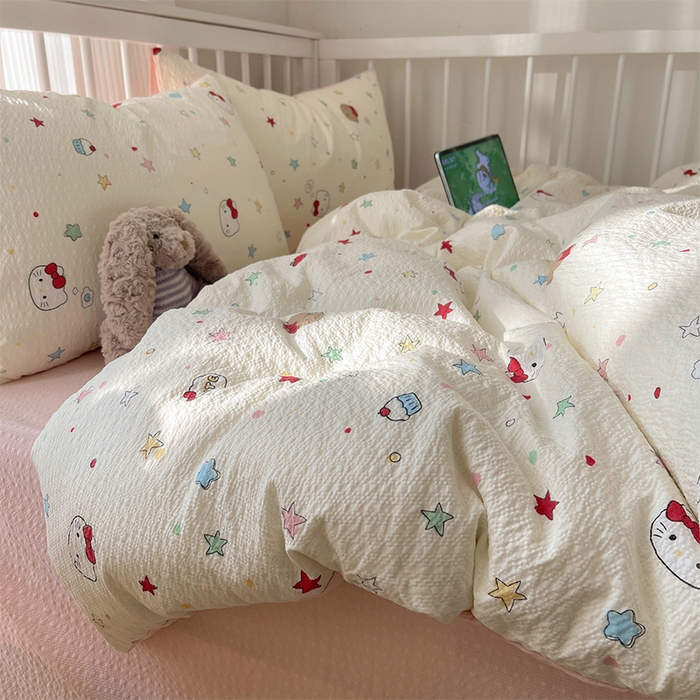 91家纺网 家纺一手货源 找家纺 贝扬思家纺 2026新款高品质A类泡芙纱普通款四件套-110g-(软软糯糯小红书推荐~) 星芒凯蒂