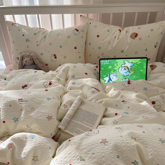 91家纺网 家纺一手货源 找家纺 贝扬思家纺 2026新款高品质A类泡芙纱普通款四件套-110g-(软软糯糯小红书推荐~) 星芒凯蒂