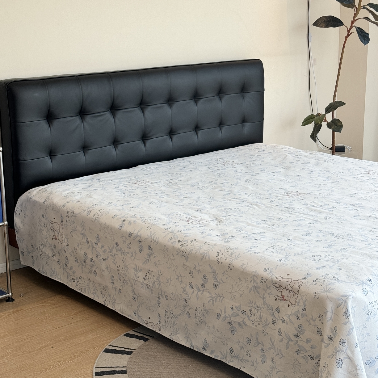 91家纺网 家纺一手货源 找家纺 一隅花田 2026新款麻感粗砂加厚老粗布床单三件套（品牌同款） 爱丽丝