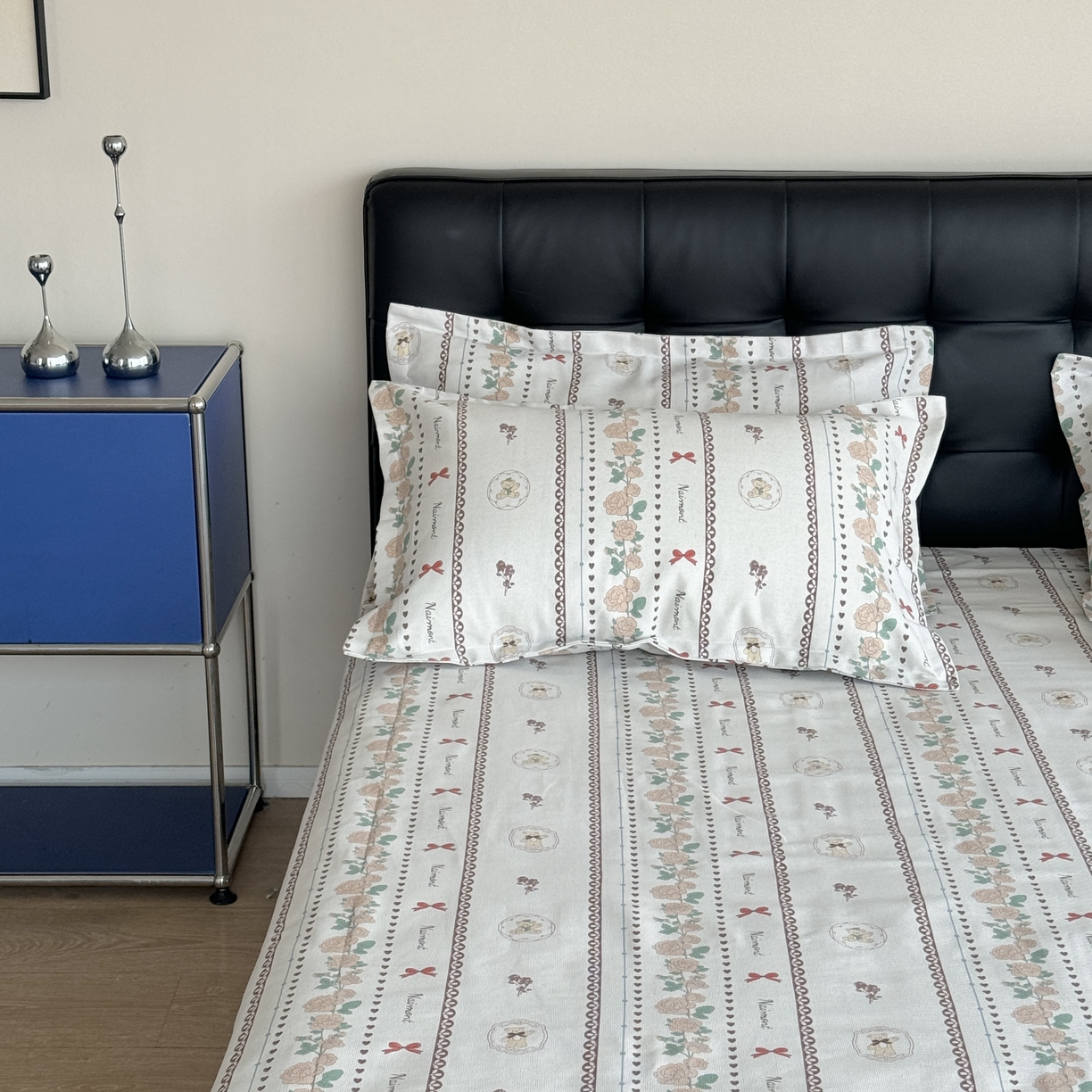 91家纺网 家纺一手货源 找家纺 一隅花田 2026新款麻感粗砂加厚老粗布床单三件套（品牌同款） 卡尔花田