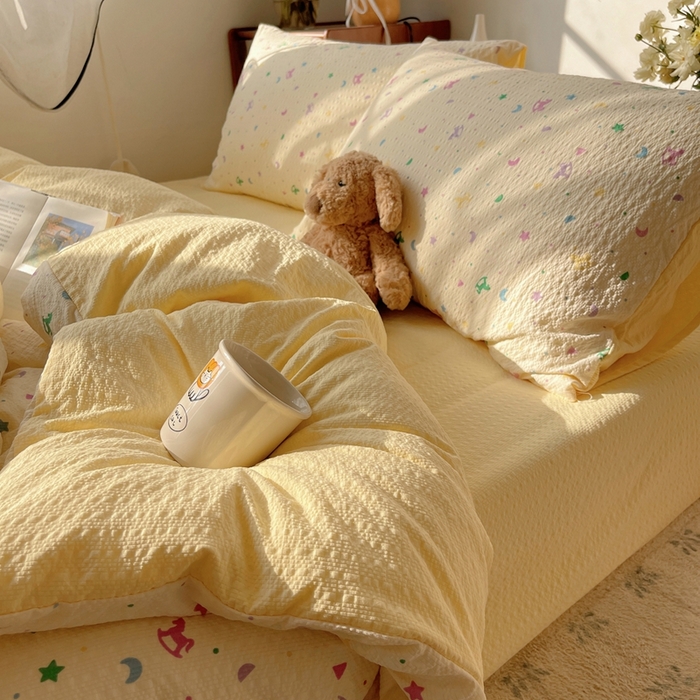 91家纺网 家纺一手货源 找家纺 贝扬思家纺 2026新款高品质A类泡芙纱普通款四件套-110g-(软软糯糯小红书推荐~) 摇摇木马